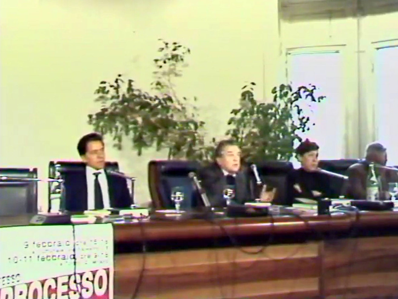 Александр Зиновьев в 1989 году на конференции в Италии